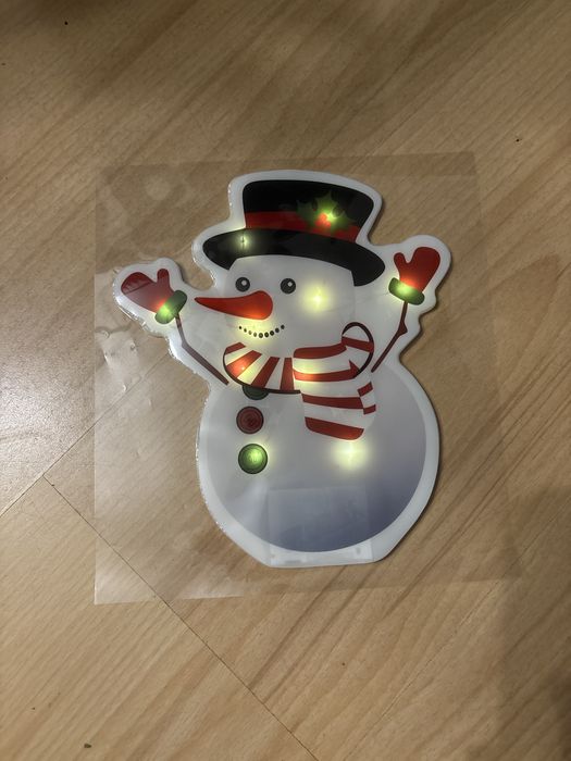 Dekoracja świąteczna na okno