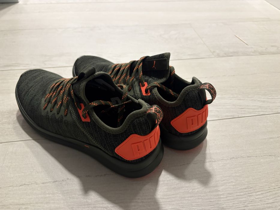 Tênis Puma tamanho 40.5 Novos