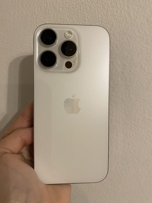 Iphone 16 pro 126G