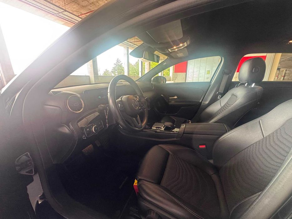 Mercedes-benz A180d (2018)