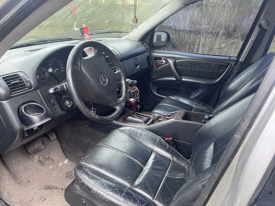 Мерседес МЛ 430