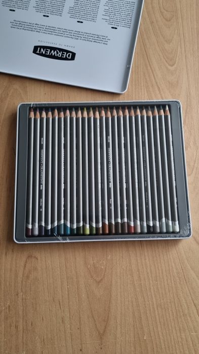 Komplet kredek DERWENT GRAPHITINT 24 szt.