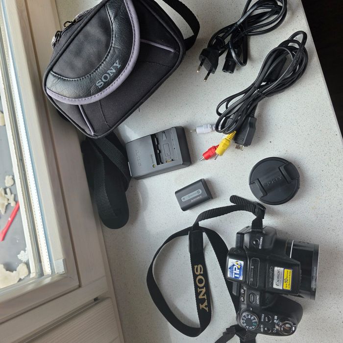 Aparat cyfrowy Sony Cyber-shot DSC-HX1 – komplet, idealny stan