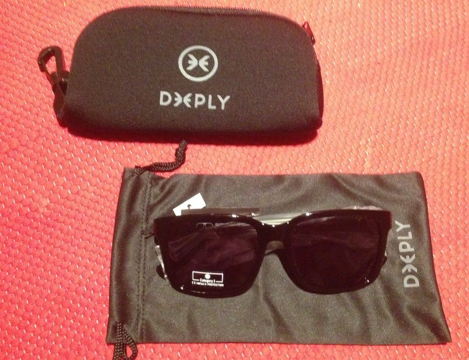 Óculos de Sol Deeply Novos