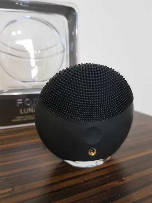 Foreo LUNA mini 3 електрична очищувальна щіточка