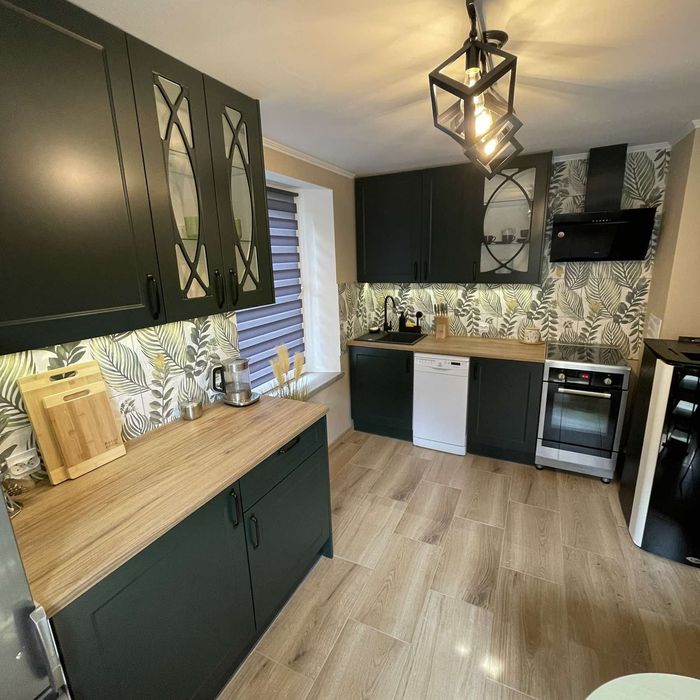 Подобово.Оренда 2х  кімн. Біля ЦУМа.