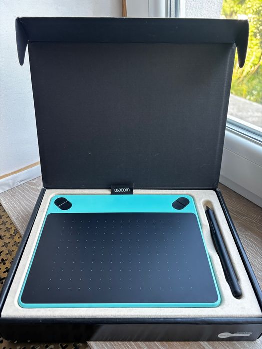Wacom Intuos Art Pen & Touch CTH-490АB-N