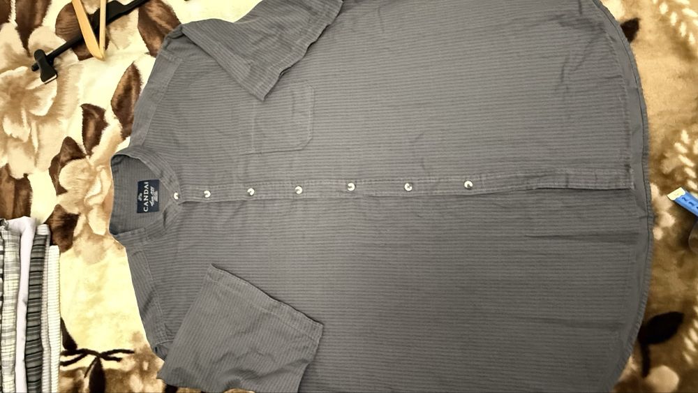 Męska koszula z krótkim rękawem rozmiar 3XL.