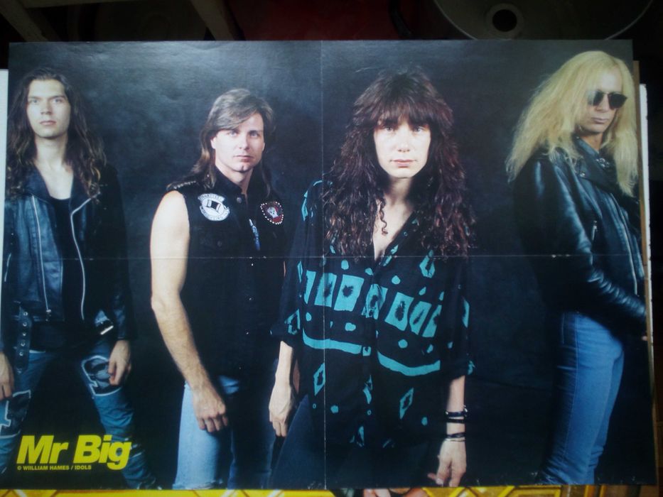 Рок и Поп-плакаты ( начало 90-х)+журналы Heavy metal+CD