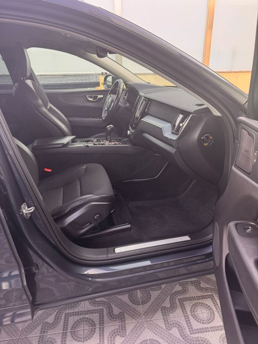 Volvo XC60 D40 momentum