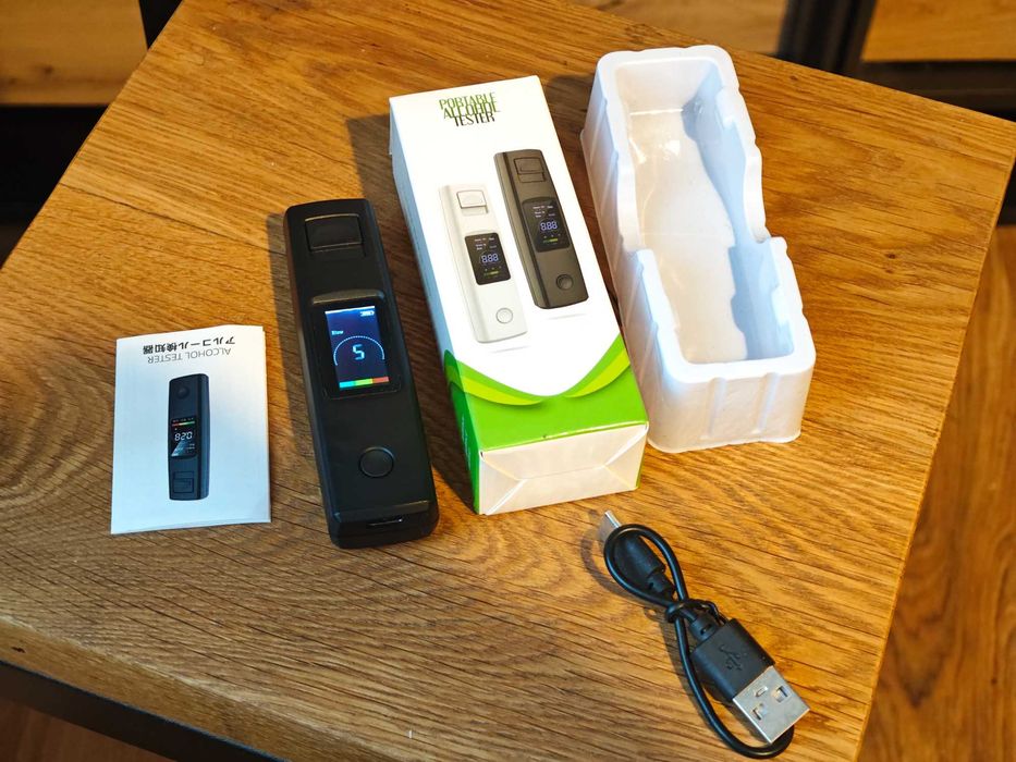 Alkomat Bezustnikowy Profesjonalny Precyzyjny LCD Jak Policyjny Cyfrow