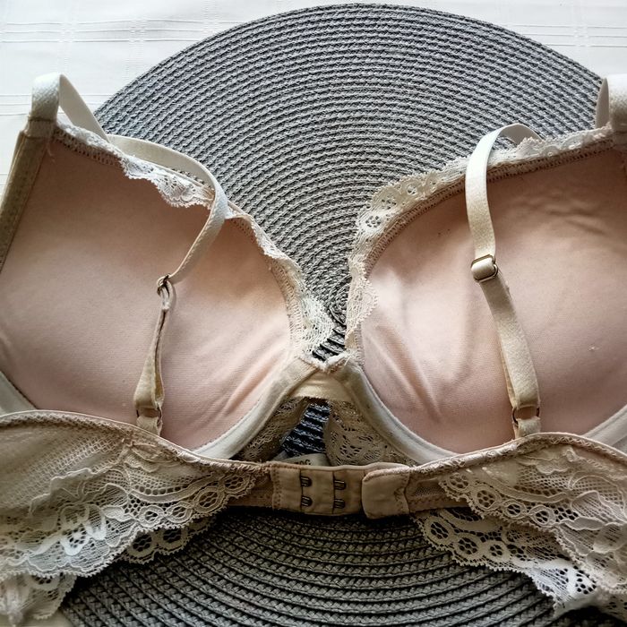 Biustonosz super push up, beżowy Esotiq 70C