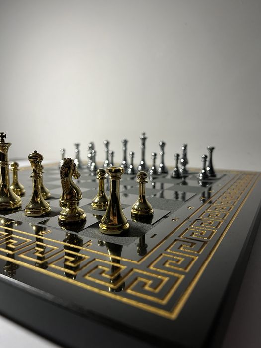 Шахмати ручної роботи з каменю