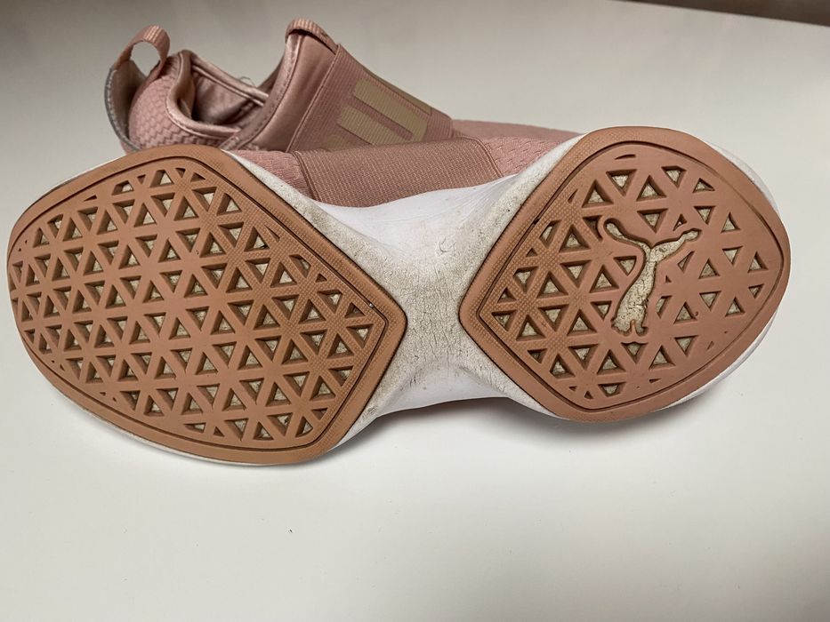 Buty damskie PUMA 38