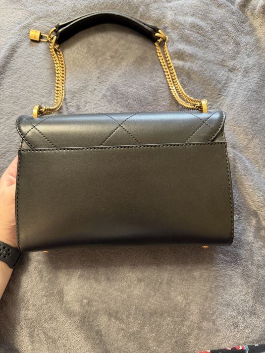 Сумка GUESS в ідеальному стані.