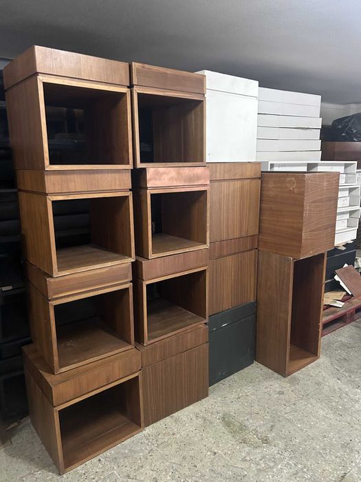 Vende-se conjunto de móveis em Madeira