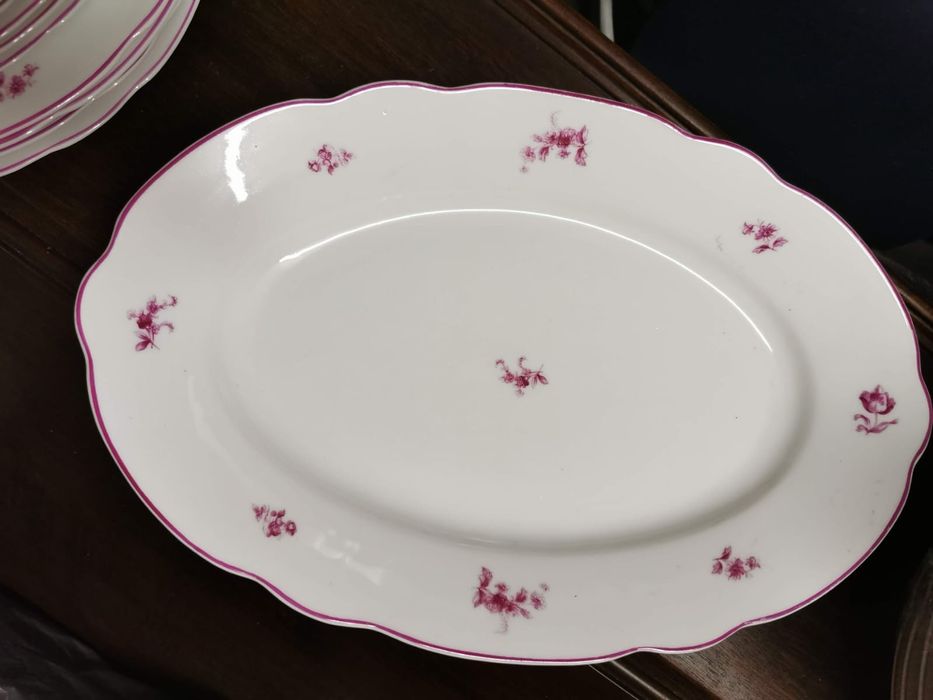 Oportunidade - Serviço Vista Alegre em óptimo estado