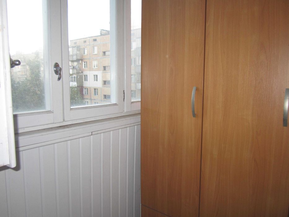 Продається двокімнатна квртира, вул.Колодязна ц2