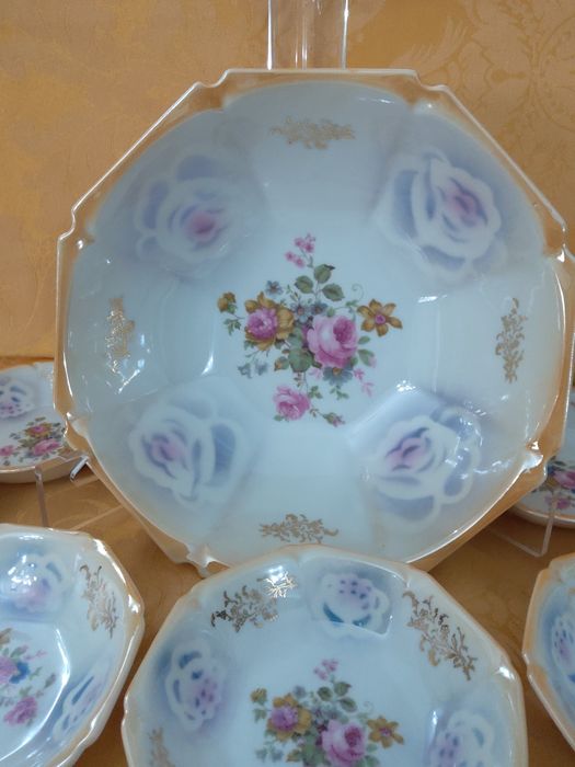 Conjunto para SOBREMESAS Vista Alegre anos 60