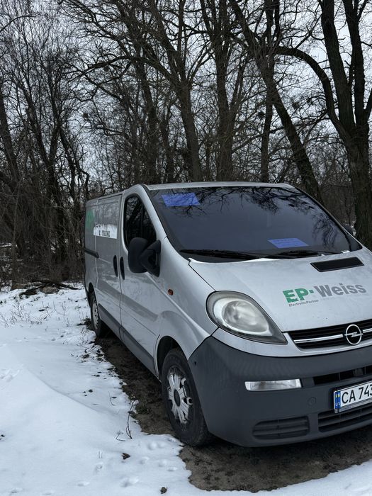 Opel Vivaro 2005p Двигун 1,9 DCI
