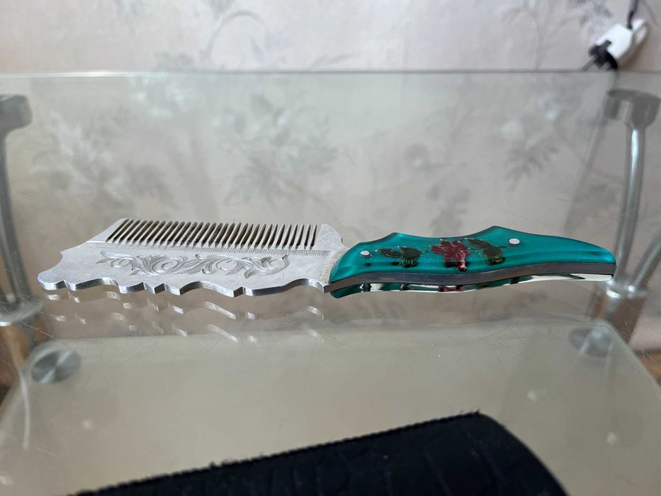 Расческа итк ручной работы времен СССР