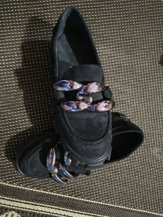 Продам жіночі туфлі