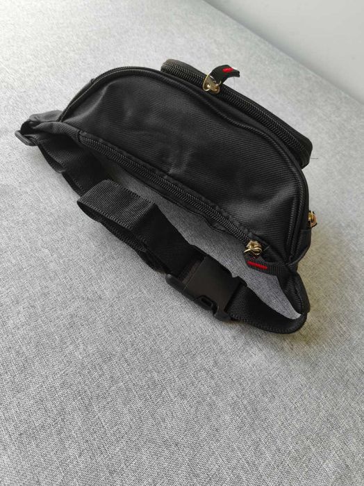 Nerka czarna prosta kieszenie regulowany pasek męska pojemna