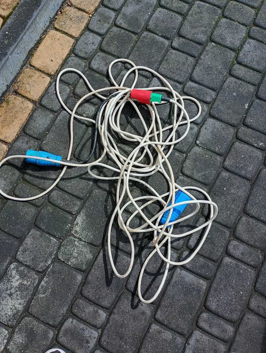 Kabel przewód zasilający przyczepę kempingową