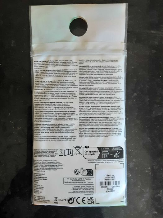 Cabo USB-C para USB-C/Lightning Primark (NOVO!)