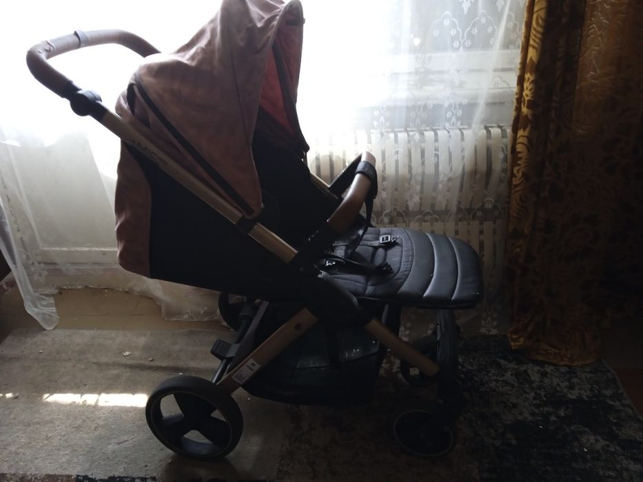 Коляска прогулочная Carello