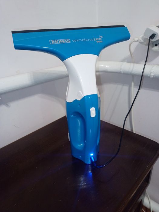 Пилосос для вікон