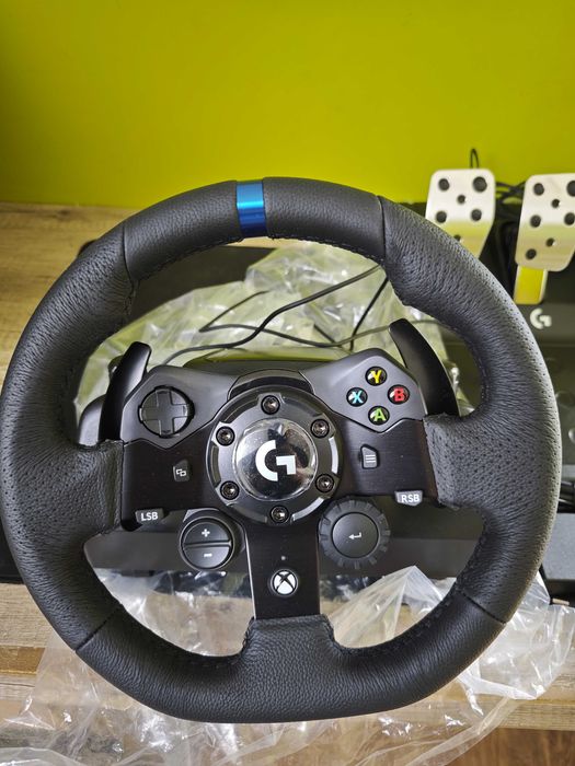 Kierownica Logitech G923 z pedałami + skrzynia biegów Jak nowa Gwaran.