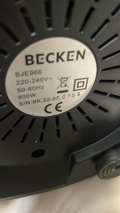 Máquina de sumos BECKEN