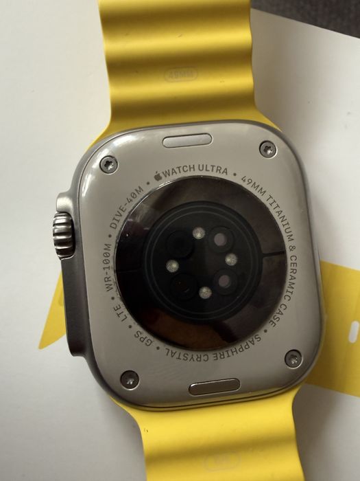 Apple watch Ultra 49 mm GPS+ Cellular