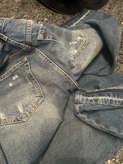 Spodnie jeans z przetarciami Pinko r.28