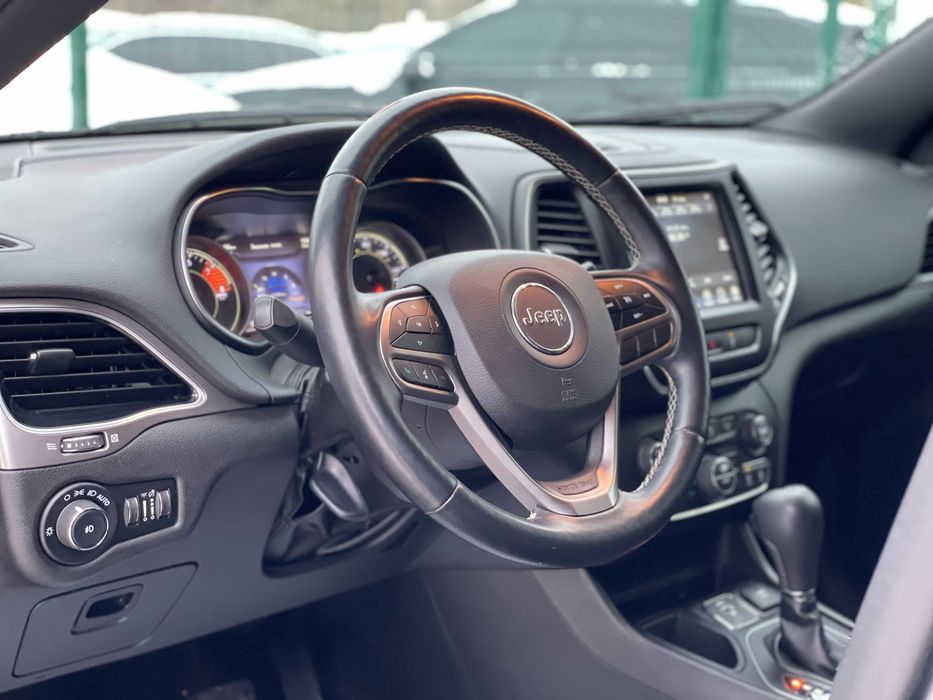 Jeep Cherokee 2020 3.2