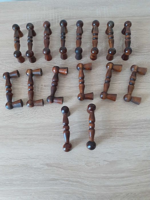 Uchwyty meblowe toczone drewniane 16 sztuk
