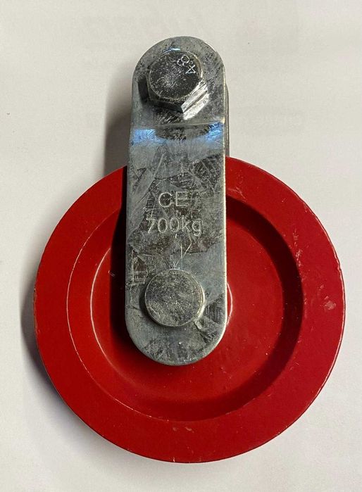 Roldanas em Ferro. Novas.