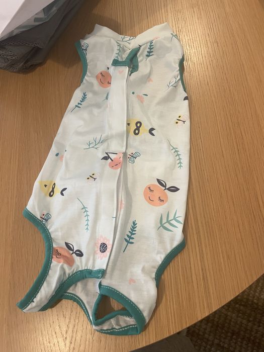 Roupa para Cão ou Gato Tamanho XL (4-6kg) - Nova por Estrear