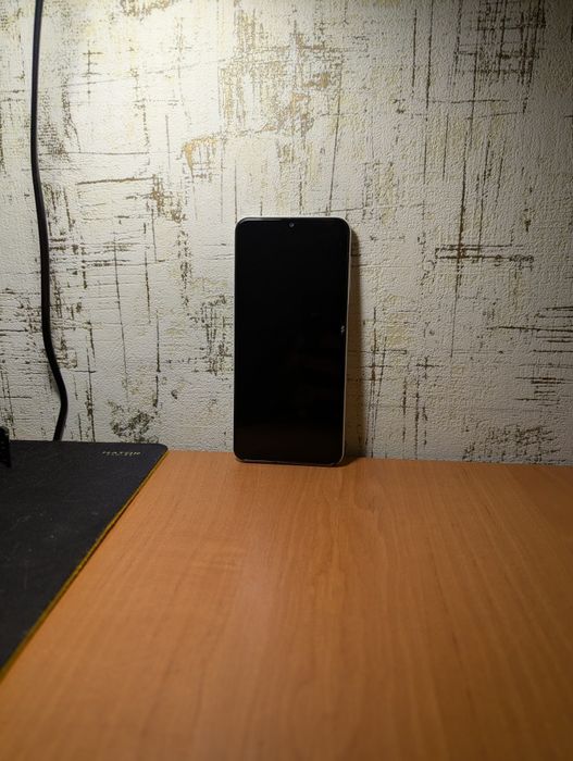 Смартфон Samsung Galaxy a23 6/128 на 2 SIM