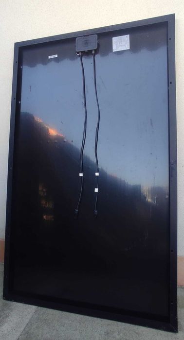 Painel solar fotovoltaico novo 100cm x 165cm tenho 13 unidades novos