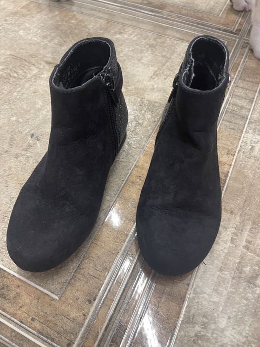 Демо ботинки для дівчинки zara, зара, прімарк 26,27 розмір