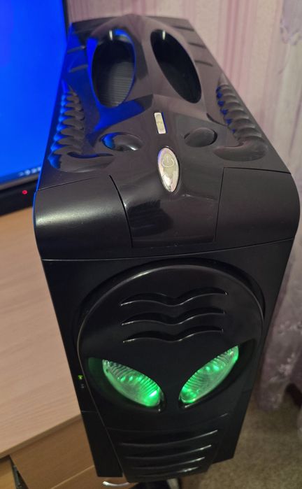 Компьютер системный блок на DDR2 ретро