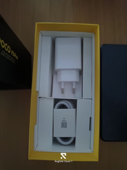 Poco f5 pro 5g 12g RAM 512 rom