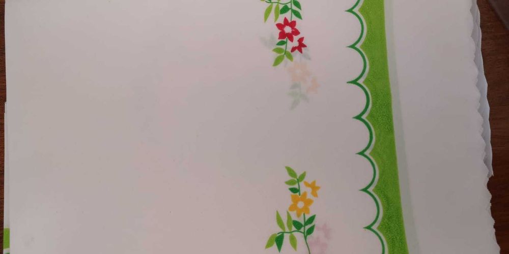 Obrus 110x160 biały koszyk pisanki Nowy Wielkanoc Święta