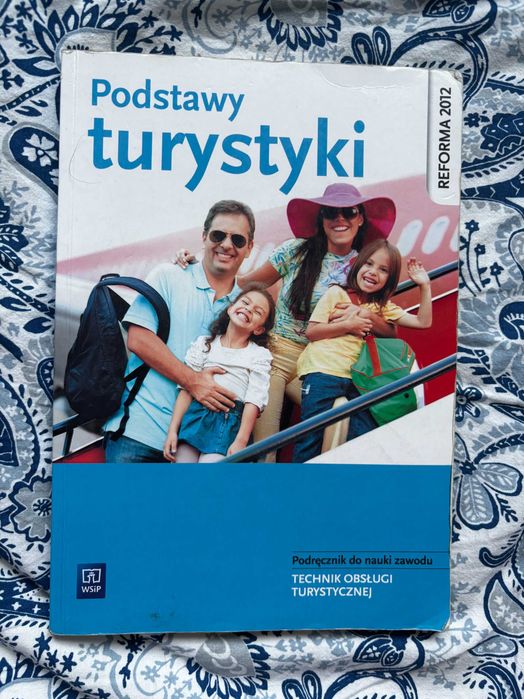 zestaw książek turystyka
