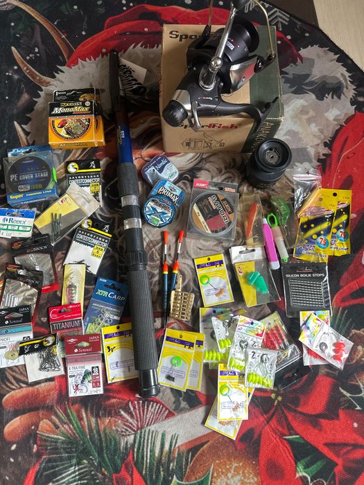 Zestaw wędkarski kołowrotek wędka