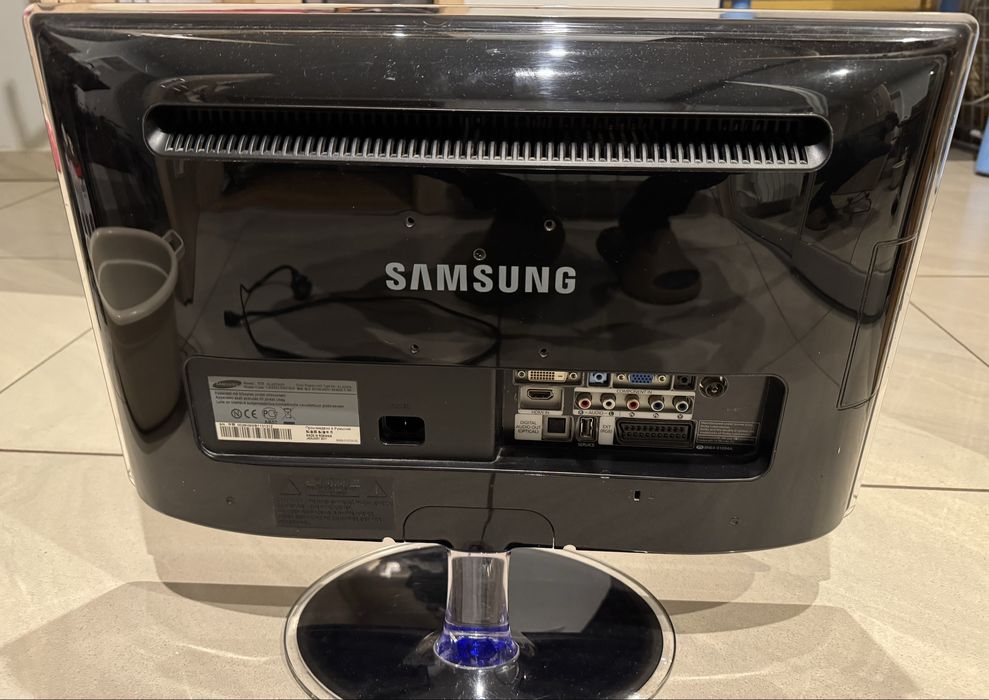 monitor/TV Samsung SyncMaster XL2270HD