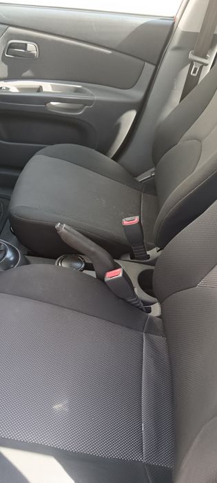 Kia Rio 1.5 CRDI 2005(ler anúncio)