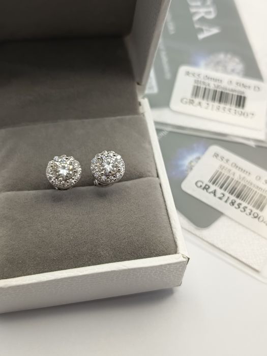 Piękne nowe kolczyki z moissanitem GRA 0.5 ct - srebro 925